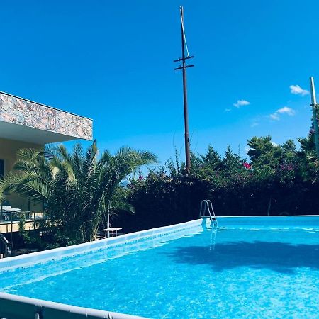 Appartamento 8 Pax In Villa Francesca Sicily Sul Mare Casteldaccia Luaran gambar
