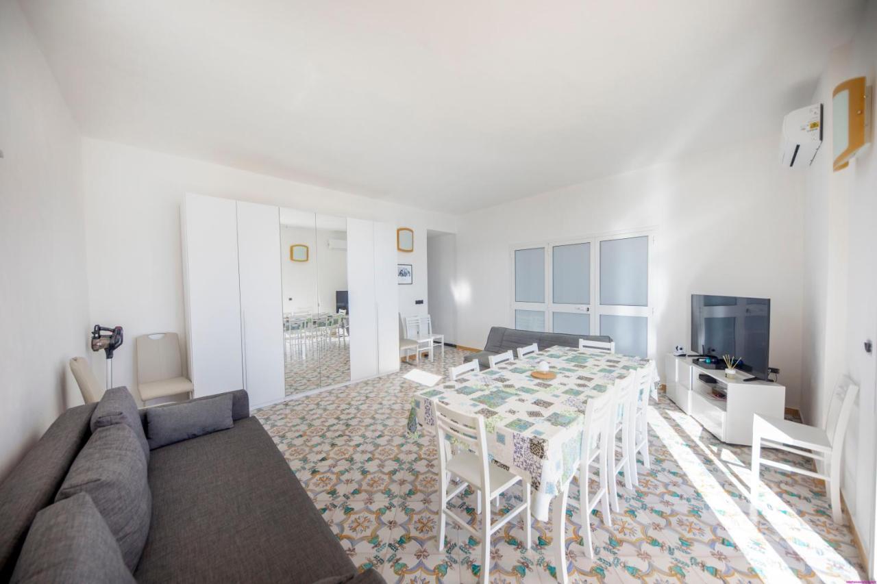 Appartamento 8 Pax In Villa Francesca Sicily Sul Mare Casteldaccia Luaran gambar