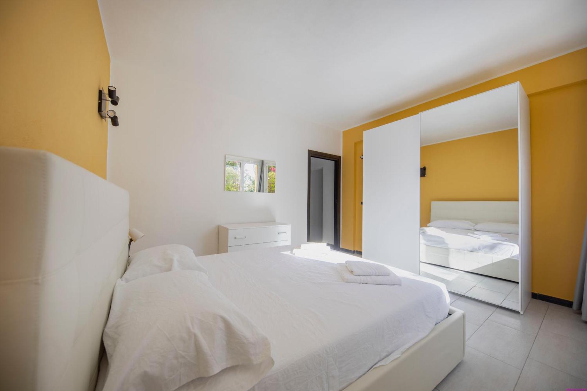 Appartamento 8 Pax In Villa Francesca Sicily Sul Mare Casteldaccia Luaran gambar