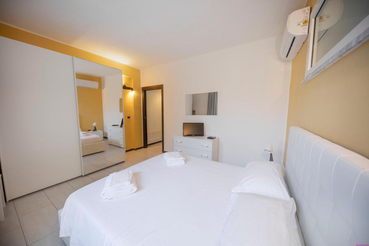 Appartamento 8 Pax In Villa Francesca Sicily Sul Mare Casteldaccia Luaran gambar