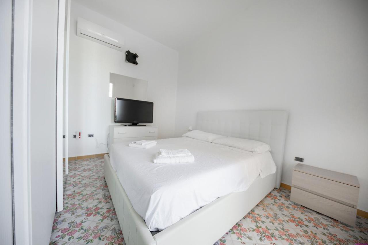 Appartamento 8 Pax In Villa Francesca Sicily Sul Mare Casteldaccia Luaran gambar