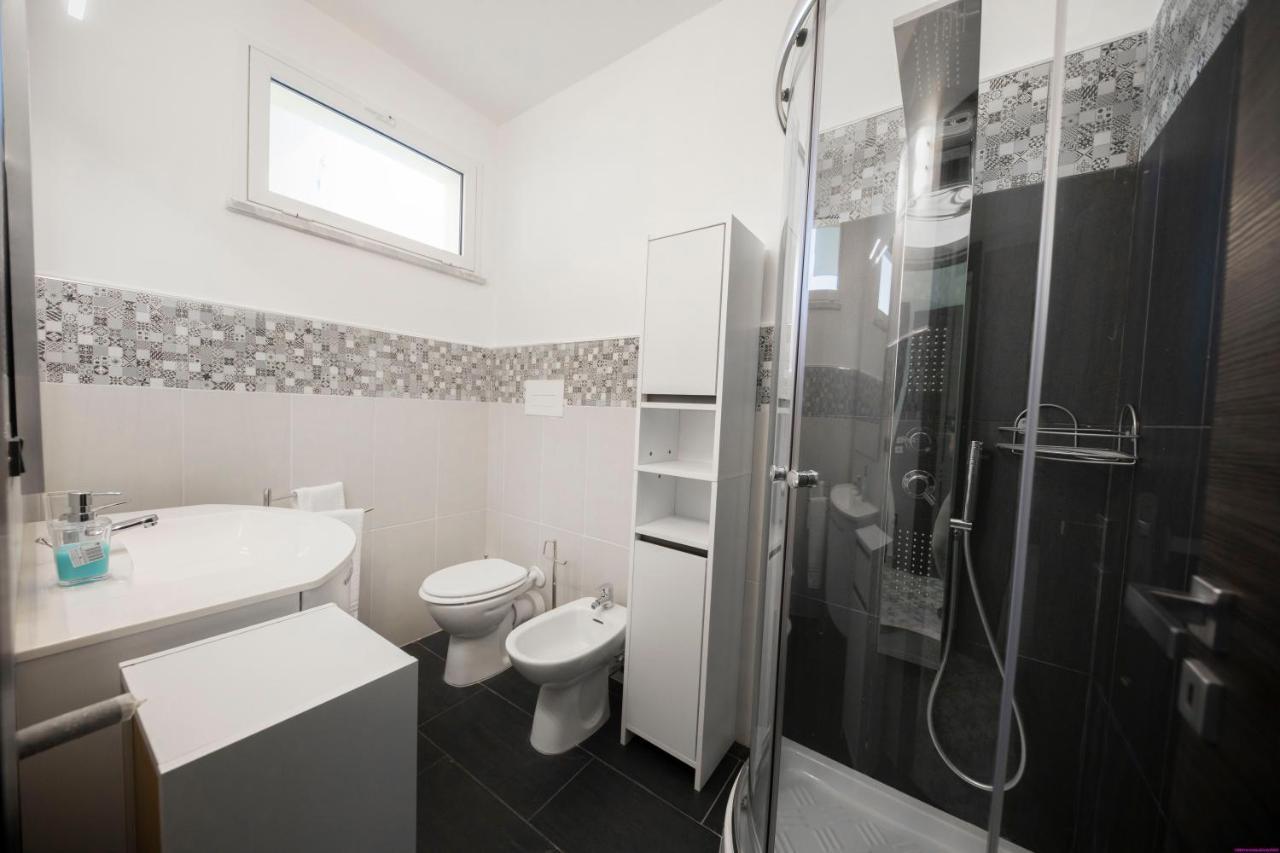 Appartamento 8 Pax In Villa Francesca Sicily Sul Mare Casteldaccia Luaran gambar