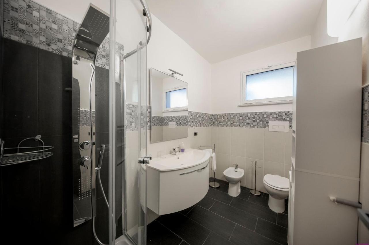 Appartamento 8 Pax In Villa Francesca Sicily Sul Mare Casteldaccia Luaran gambar